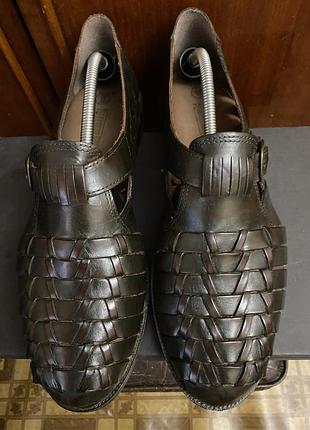Шикарные. кожаные туфли, сандалии "leather collection". наш размер 44.- 44,5.   стелька – 29 см.2 фото