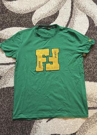 Футболка fendi