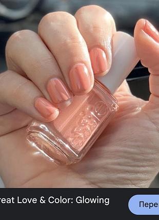 Стильный красивый светлый нежный персиково кремовый лак essie 33 glowing strong cream испания