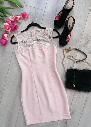 Красивое нежное платье, платье с кружевом, размер s