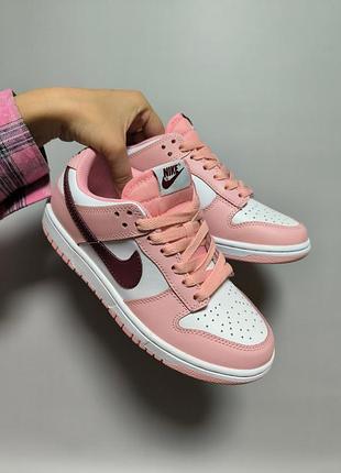 Кроссовки nike alarm sb dunk low "pink rose"