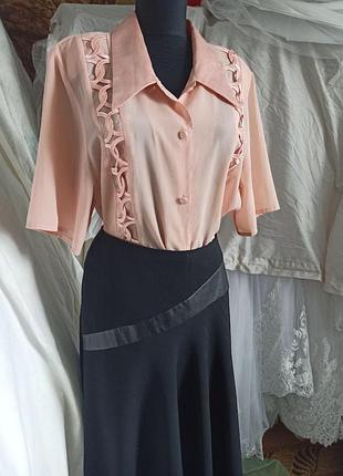 Костюм двойка для женщины 50р.- юбка и жакет + 2 юбки и блузка в подарок