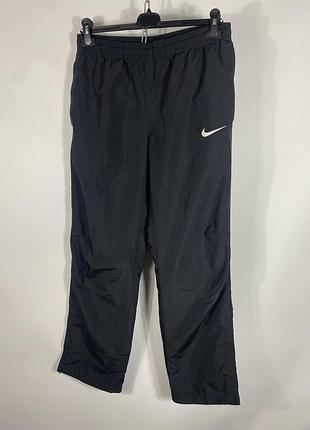 Спортивные широкие нейлоновые штаны nike swoosh