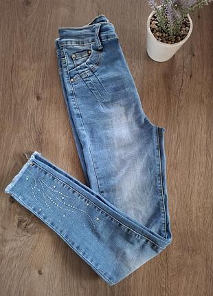 Новые джинсы р.25 (на об 80-92см)