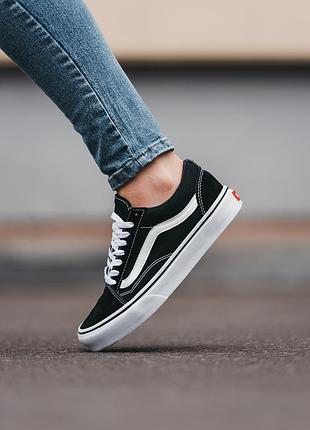 Женские кеди vans classic black white 36-37-39-40-417 фото