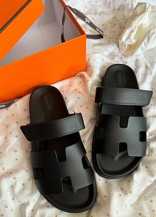 Шлепки orecchini togo hermes loop modello grande in argento