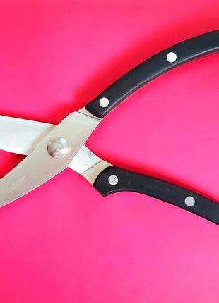 Кухонный нож (майетстро)