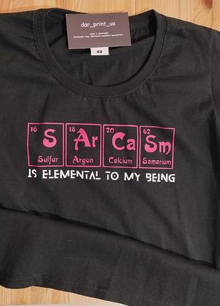 Женская футболка с принтомалкивающая