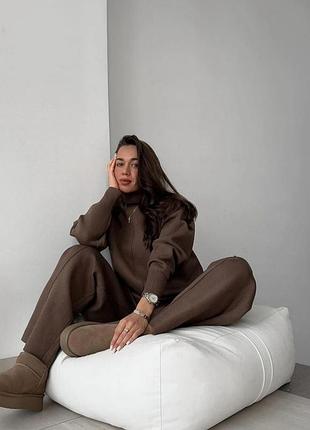 Спортивный костюм, костюм для прогулок