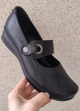 Туфли женские кожаные caprizoli