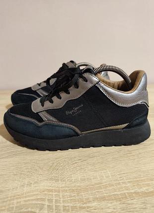 Кросівки pepe jeans.