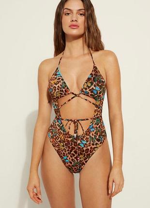 Слитный купальник tezenis