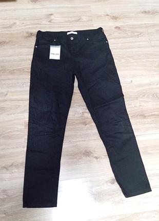 Прямые мужские брюки