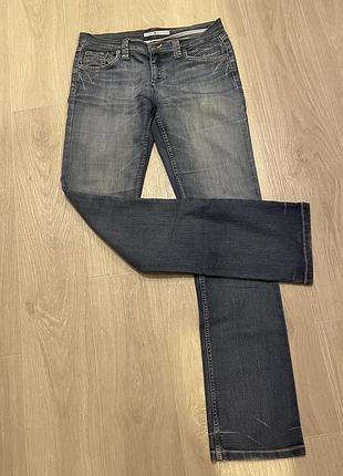 Джинсы tommy hilfiger.