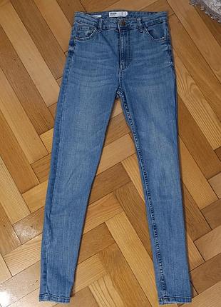 Джинси bershka