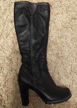 Зимние сапоги