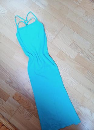 Шикарное голубое платье reserved миди с разрезом на ноге сарафан
