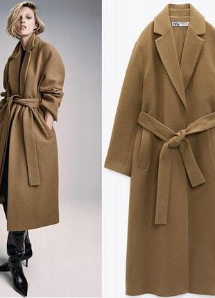 Базове двубортне вовняне пальто zara.