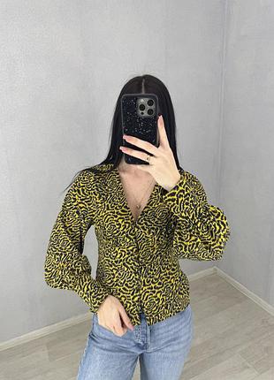 Красивая блуза блузка