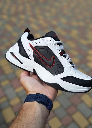 Стильные мужские кроссовки.nike air monarch. белые с черным и красным