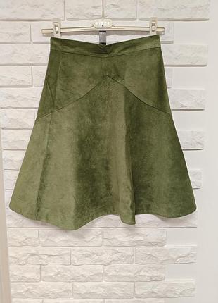 Замшевая юбка xs / s короткая зеленая хаки трапеция