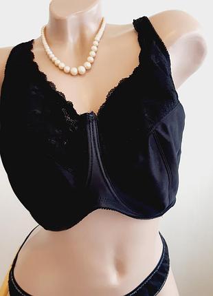 Бюстгальтер мега батал с мягкими чашками 105f/g