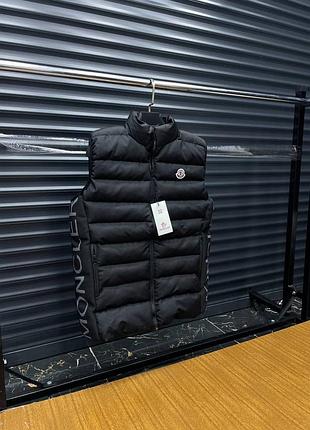 Мужская жилетка moncler
