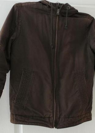 Продам чоловічу демісезонний куртку springfield