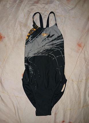 Женский спортивный купальник для бассейна отдыха