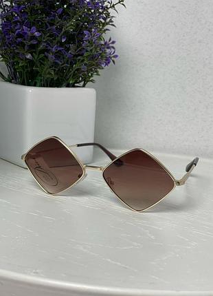 Очки ромбы коричневые золотые градиент uv400 новые