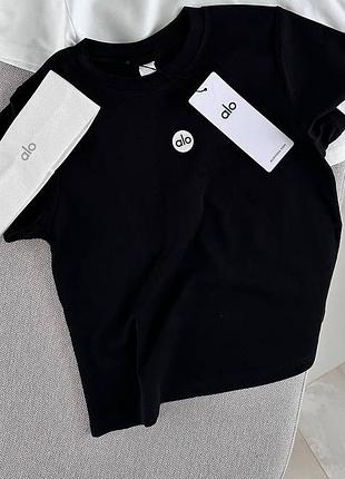 Брендова футболка alo