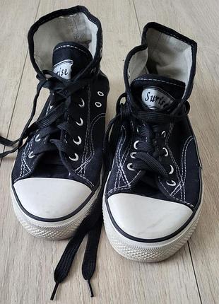 Оригинальные кеды