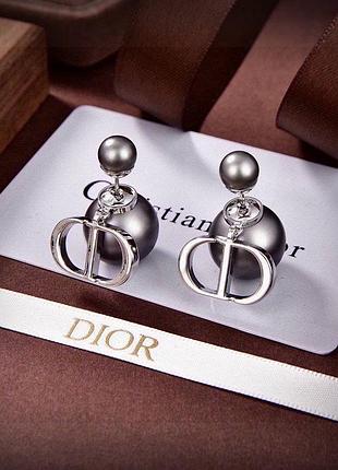 Серьги dior