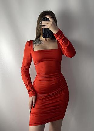 Платье с драпировкой3 фото