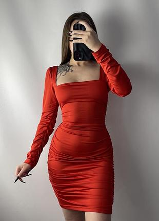 Платье с драпировкой2 фото