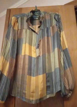 Футболка блузка