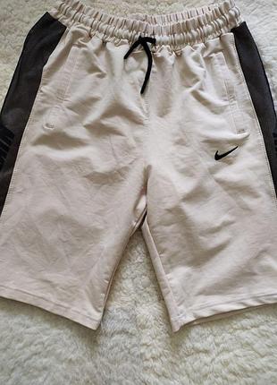 Нові фірмові шорти   фірми nike розмір xxl