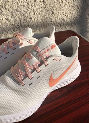 Шикарные nike revolution 5 оригинал!