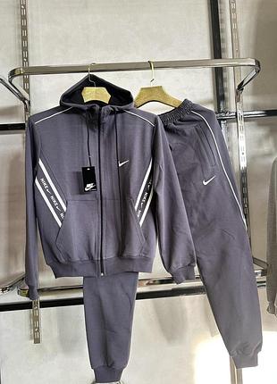 Спортивный костюм nike