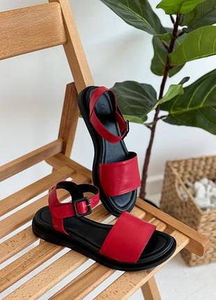 Женские кожаные босоножки из натуральной кожи