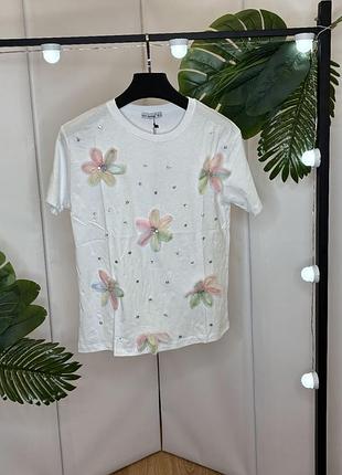 Футболка турция туречевича модная тренд белая цветы цветочки цветок звеньев пайетки камешников сого ур минт