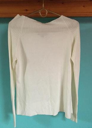 Светр без коміра молочний