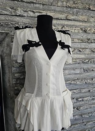 Нарядная классика белая с черным кофта блуза