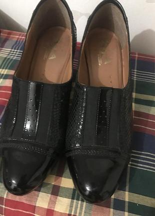 Туфлі шкіряні