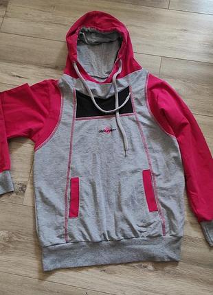 Кофта спортивная