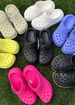 Женские кроксы сабо на платформе crocs crocs classic crush crocs все размеры crocs clog
