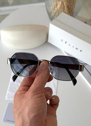 Солнцезащитные очки