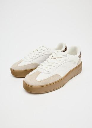 Кроссовки zara