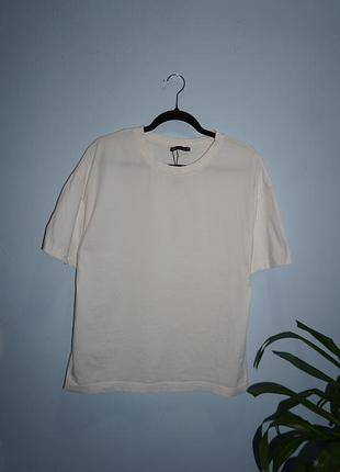 Молочна жіноча футболка оверсайз zara
