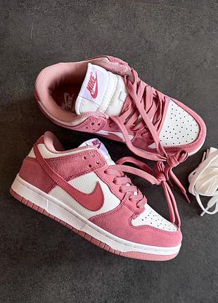 Классные женские кроссовки nike alarm dunk low pink white premium розовые с белым